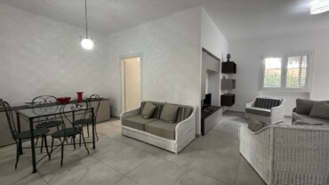 Grande quadrilocale con spazi esterni Punta Ala- L25